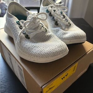 Women's allbirds tree dasher 2 - size 9